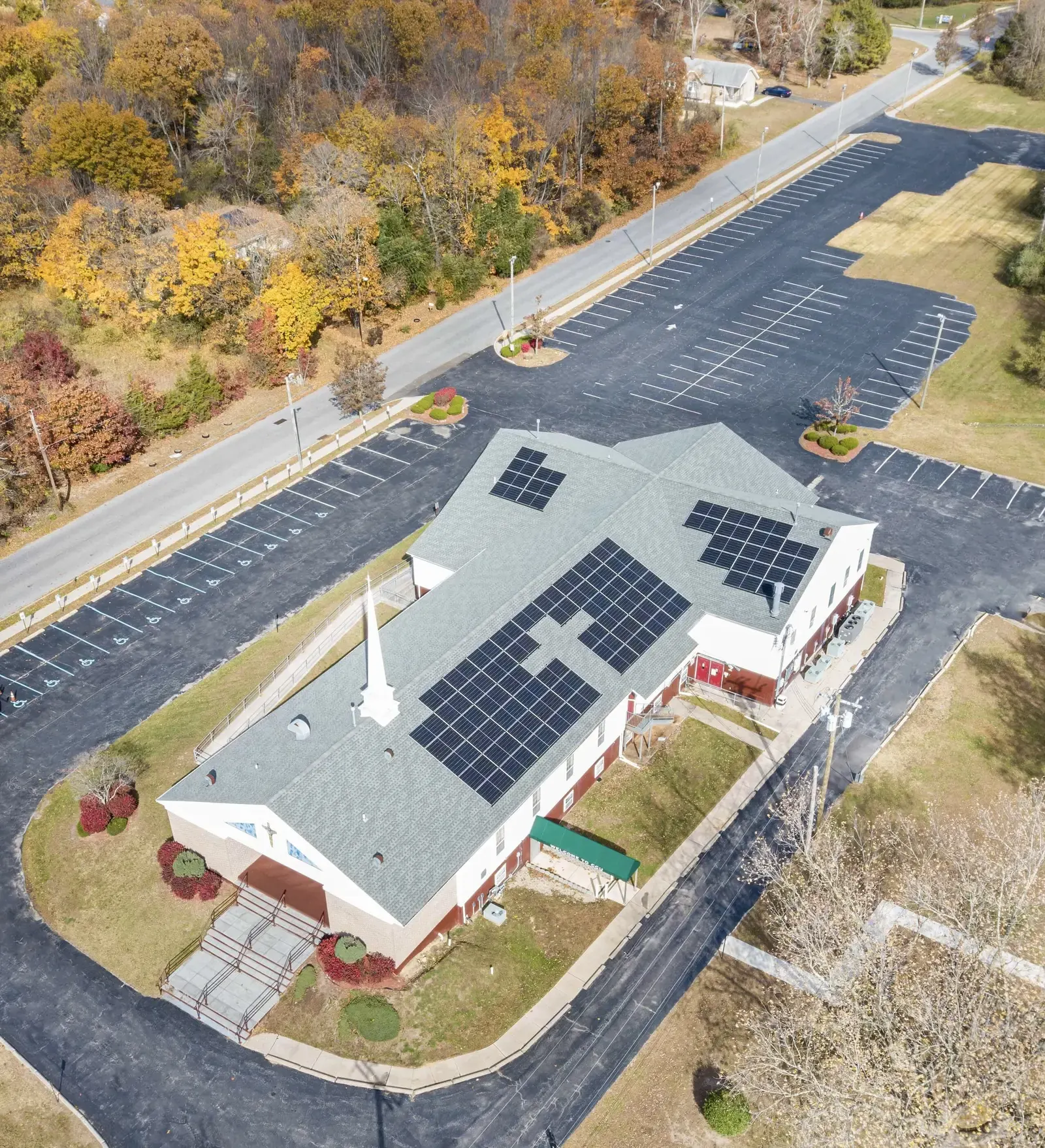 Church in Sicklerville, New Jersey with rooftop solar panels